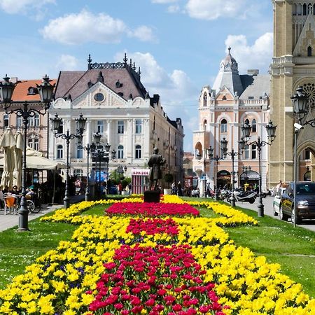 Giallo Apartment - Free Private Parking Novi Sad Exterior foto