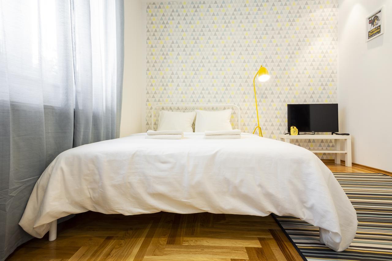 Giallo Apartment - Free Private Parking Novi Sad Exterior foto